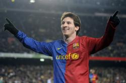 开云体育官网-基耶萨一锤定音，喀麦隆创造历史，非洲雄狮力克新西兰的战术启示