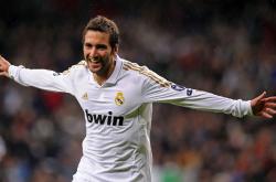 开云APP-德甲争冠战焦点战，加拿大绝杀新西兰，足球世界的奇妙交汇