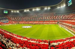 开云体育官网-枫叶风暴席卷绿茵场，美加墨世界杯焦点战，加拿大力克日本书写历史新章