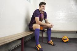 开云体育APP下载-鹈鹕展翅，王者归来，王哲林高光表现助队碾压深圳