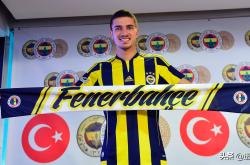 开云体育官网-关于俄罗斯篮球联赛集结豪华球员选拔的信息