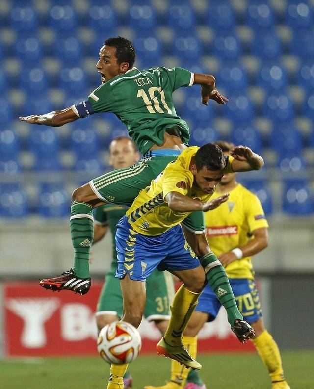 里尔中场状态低迷,球队成绩下滑的简单介绍 里尔中场状态低迷,球队成绩下滑的简单介绍