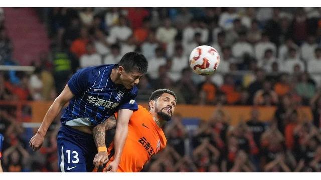 包含联赛冠军之争再度升温,竞争激烈的词条 包含联赛冠军之争再度升温,竞争激烈的词条