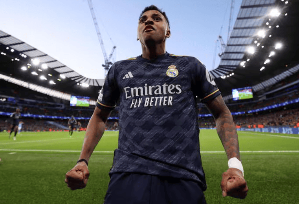 曼城主场力克拜仁，成功晋级欧冠半决赛的简单介绍