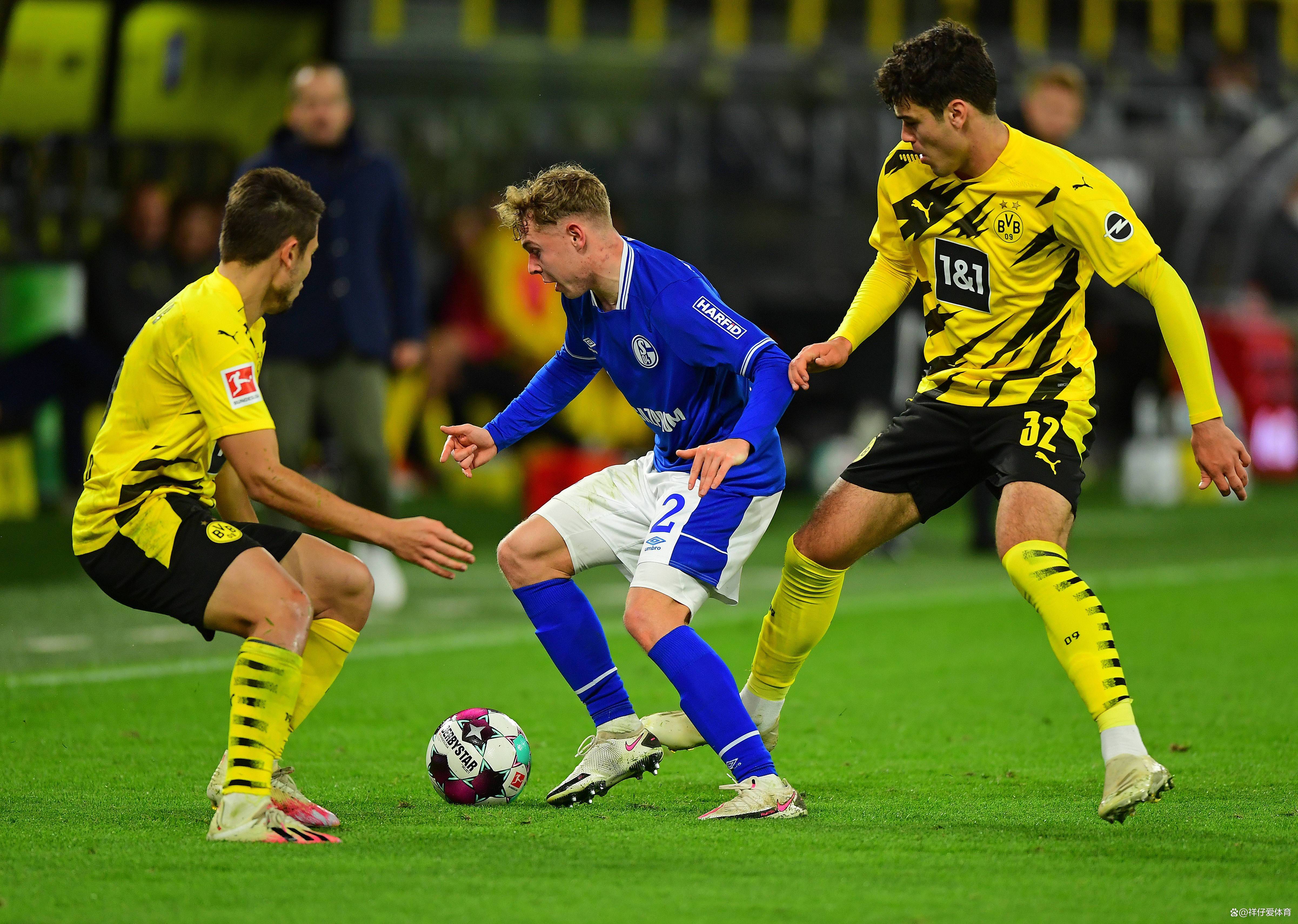 关于土耳其鏖战巴萨，奥亚尔萨瓦尔刷新纪录的信息