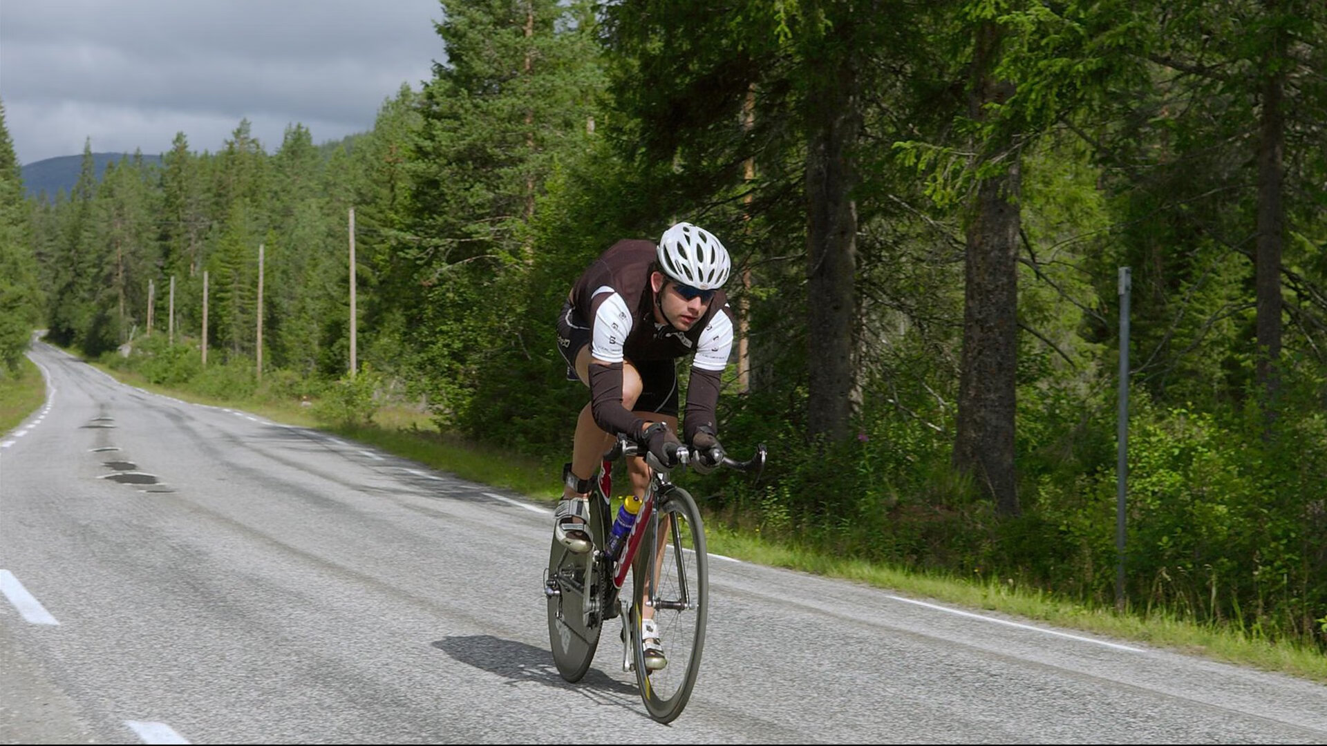 西甲国家德比之夜，穆勒硬仗之王