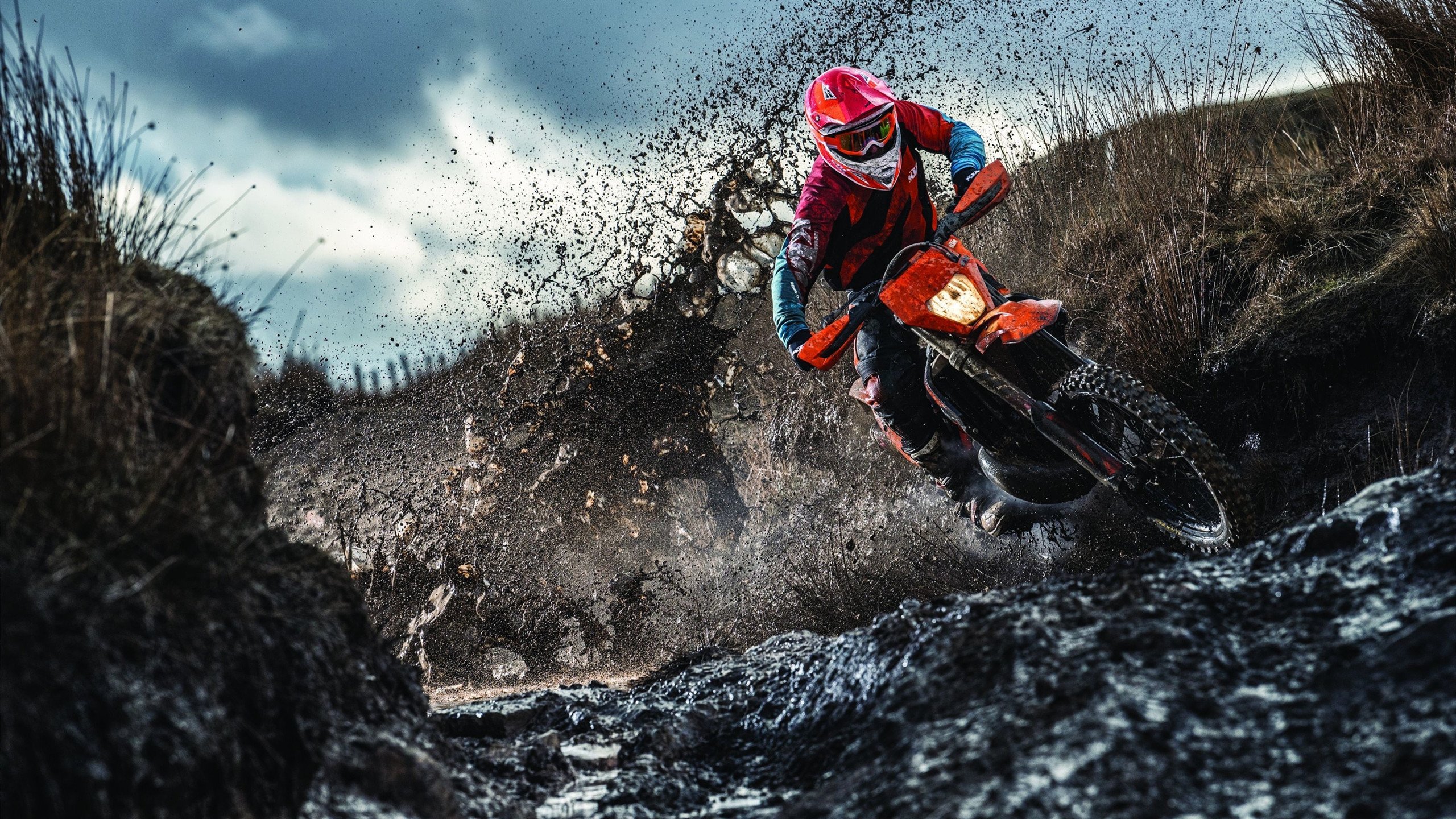 黄潜奇迹,比利亚雷亚尔抢七鏖战,正面击溃苏格兰铁血防线